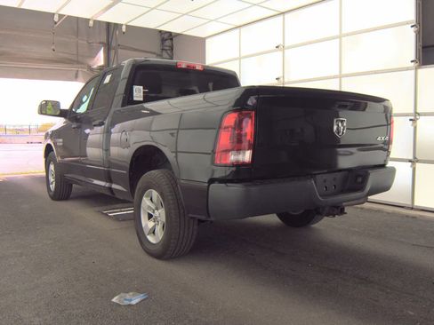 Used 2018 RAM 1500 Tradesman AWD/4WD image 11