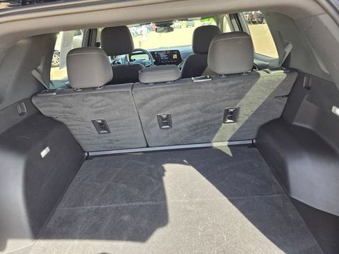 Used 2025 Chevrolet Equinox LT AWD/4WD image 22