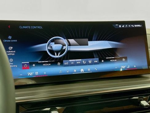 New 2026 BMW X5 M60i w/ Climate Comfort Package image 16