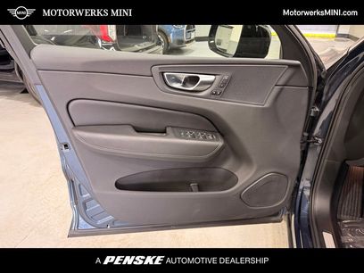 Used 2025 Volvo XC60 B5 Core w/ Climate Package