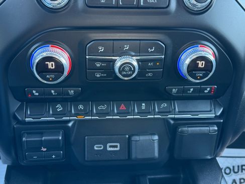 Used 2019 GMC Sierra 1500 AT4 image 28