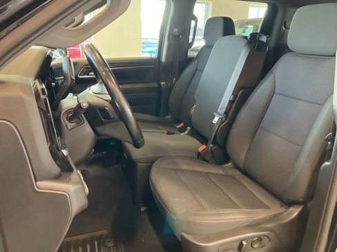 Used 2023 GMC Sierra 1500 SLE w/ Enhanced Capability Package AWD/4WD image 10