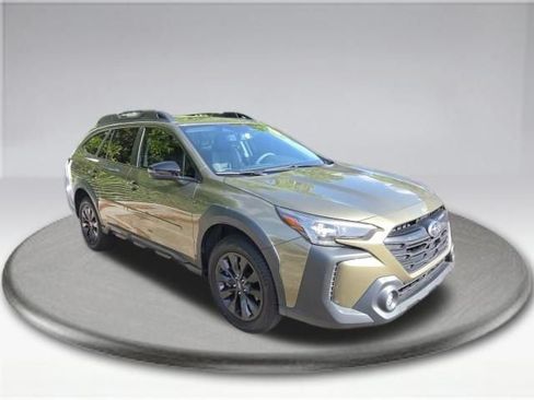 Certified 2023 Subaru Outback Onyx Edition XT AWD/4WD image 2