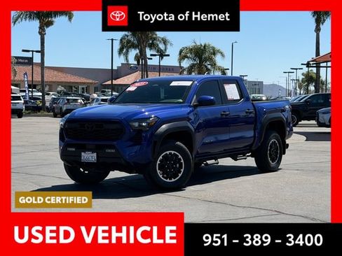 Used 2025 Toyota Tacoma TRD Off-Road AWD/4WD image 1