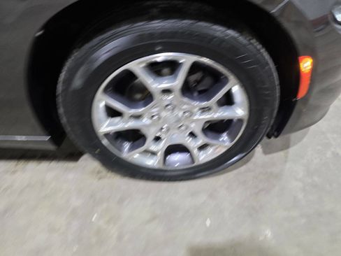 Used 2015 Dodge Charger SXT w/ Rallye Group image 22