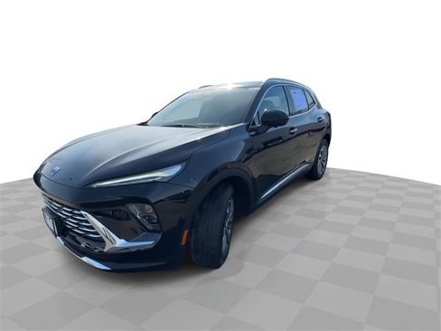 Certified 2025 Buick Envision Preferred image 4