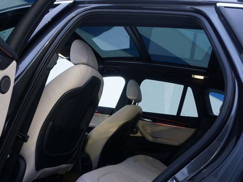 Used 2022 BMW X1 xDrive28i image 29