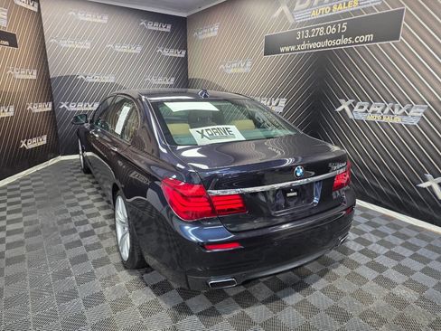 Used 2015 BMW 750Li image 11