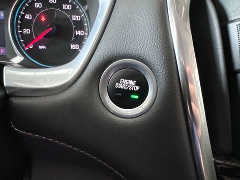 Certified 2021 Chevrolet Traverse LT image 19