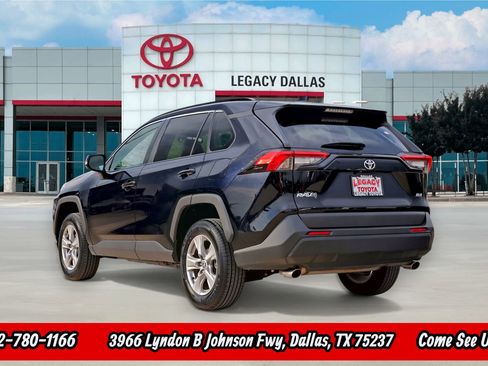 Used 2024 Toyota RAV4 XLE image 7