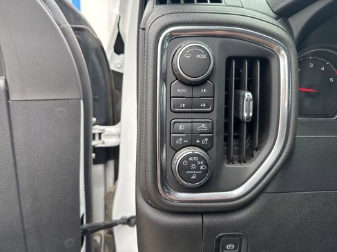 Used 2022 Chevrolet Silverado 2500 LT w/ All Star Edition AWD/4WD image 17