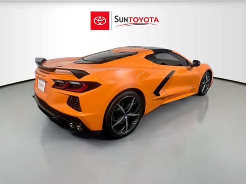 Used 2023 Chevrolet Corvette Stingray Preferred Cpe w/ Z51 Performance Package RWD image 4