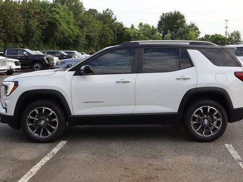 New 2026 GMC Terrain Elevation w/ Elevation Premium Package FWD image 5