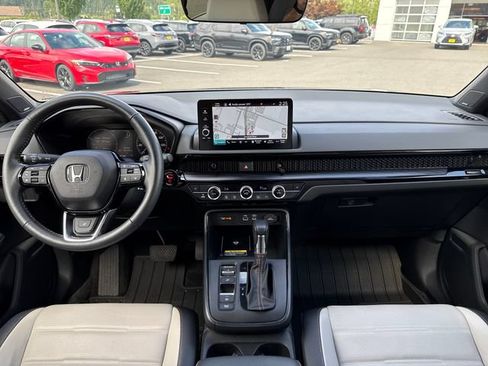 Used 2024 Honda CR-V Sport Touring image 13