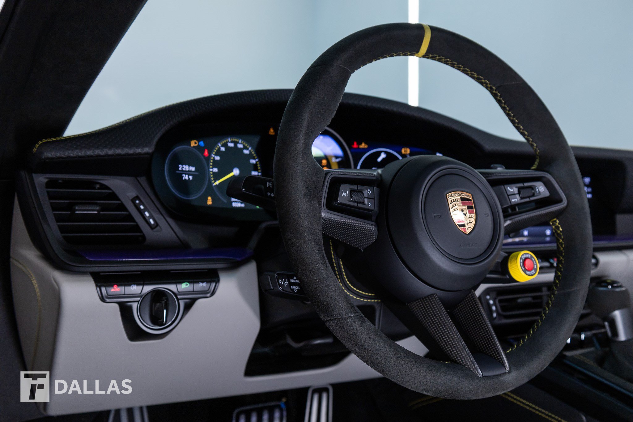 Used 2022 Porsche 911 GT3 RWD image 30