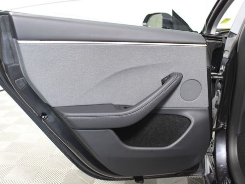 Used 2025 Tesla Model 3 Long Range RWD image 21
