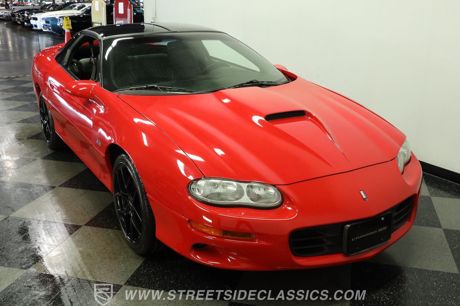 Used 2002 Chevrolet Camaro Z28 w/ SS Performance/Appearance Pkg RWD image 15
