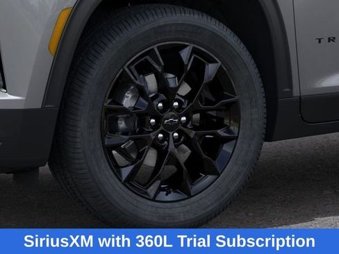 New 2026 Chevrolet Traverse LT image 10