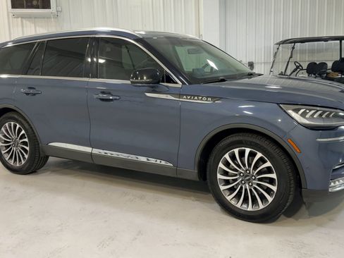 Used 2021 Lincoln Aviator Reserve w/ Equipment Group 201A image 3
