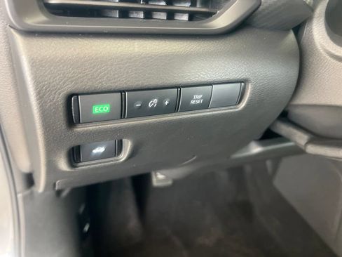 Certified 2025 Nissan Sentra S FWD image 47