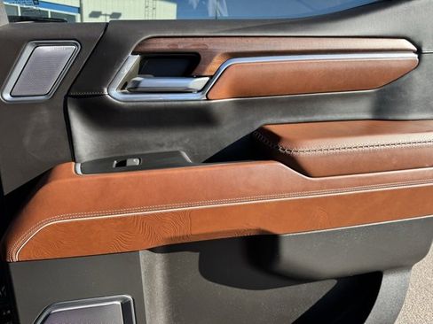Used 2023 GMC Sierra 1500 Denali Ultimate image 22