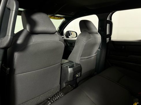 Certified 2024 Toyota Tacoma SR5 image 19