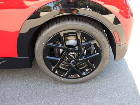 New 2026 MINI Cooper S image 7