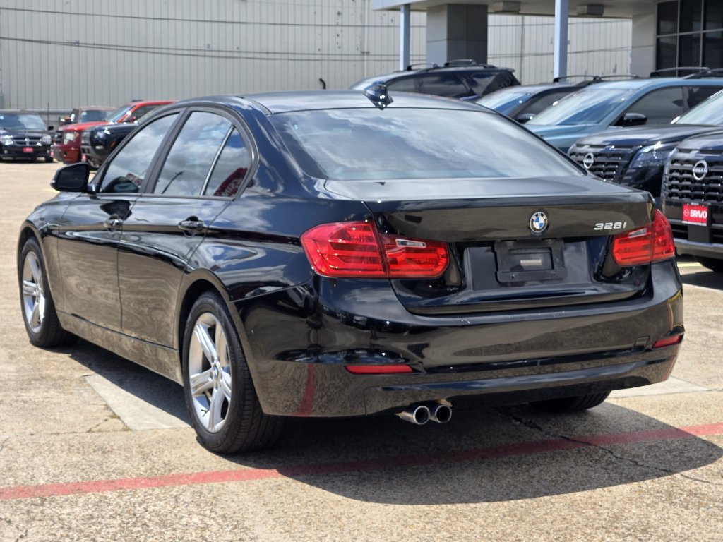 Used 2013 BMW 328i Sedan RWD image 8