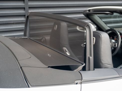 Certified 2017 Porsche 911 Carrera image 36