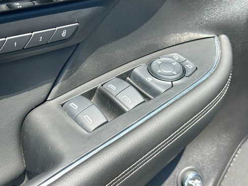 Used 2023 Buick Envision Essence w/ Sport Touring Package AWD/4WD image 20