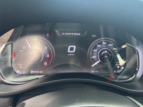 Used 2023 RAM 3500 Limited AWD/4WD image 16
