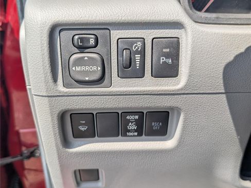 Used 2013 Toyota 4Runner SR5 w/ Convenience Pkg AWD/4WD image 22