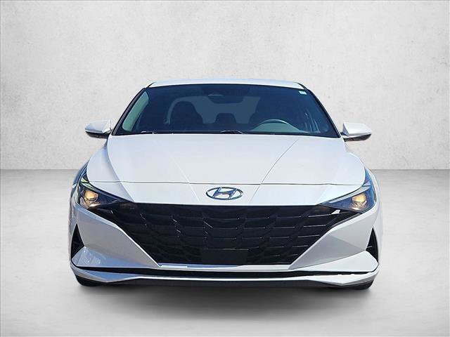 Used 2021 Hyundai Elantra SEL w/ Convenience Package FWD image 2