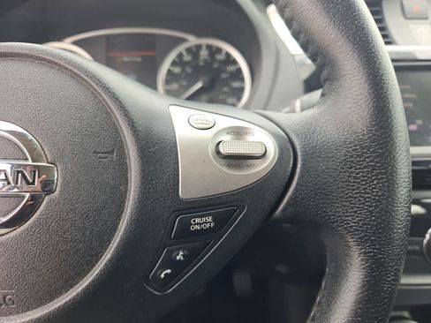 Used 2019 Nissan Sentra SV FWD image 22