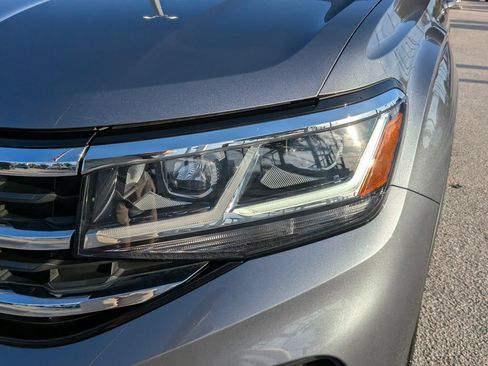 Certified 2023 Volkswagen Atlas SE w/ Panoramic Sunroof Package FWD image 7