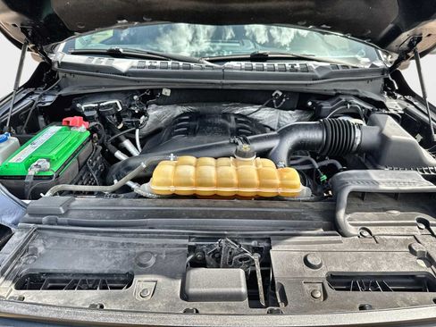 Used 2016 Ford F150 Lariat w/ Equipment Group 502A Luxury AWD/4WD image 14