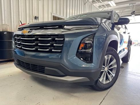 New 2026 Chevrolet Equinox LT w/ Safety and Technology Package AWD/4WD image 35