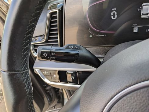 Certified 2023 Kia Sportage EX image 32