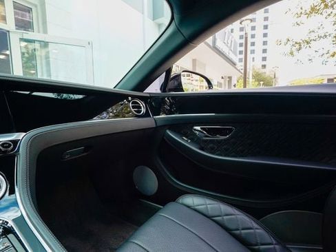 Used 2020 Bentley Continental GT V8 image 70