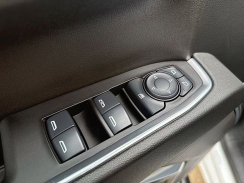 Used 2025 Chevrolet Silverado 1500 LT w/ Work Truck Package AWD/4WD image 13