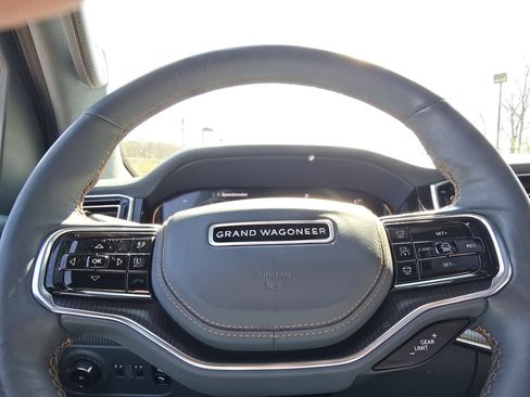 Used 2024 Jeep Grand Wagoneer Series III w/ Quick Order Packagew 28T AWD/4WD image 26