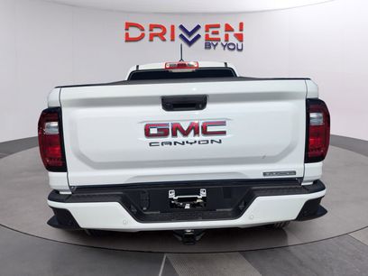 New 2026 GMC Canyon Elevation w/ Convenience Package