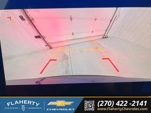 Used 2025 Chevrolet Traverse LT w/ LPO, Floor Liner Package FWD image 33