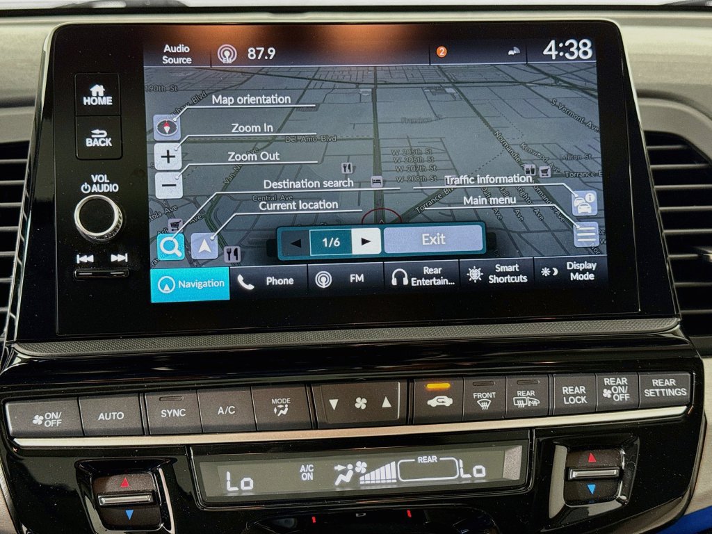 Used 2025 Honda Odyssey Touring image 13