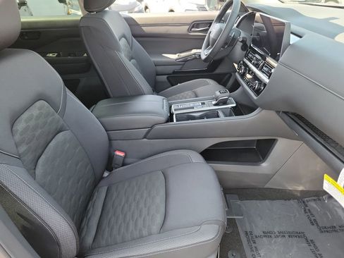 New 2026 Nissan Pathfinder SV FWD image 18