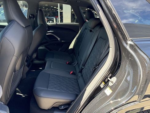 New 2025 Audi SQ5 Premium Plus image 14