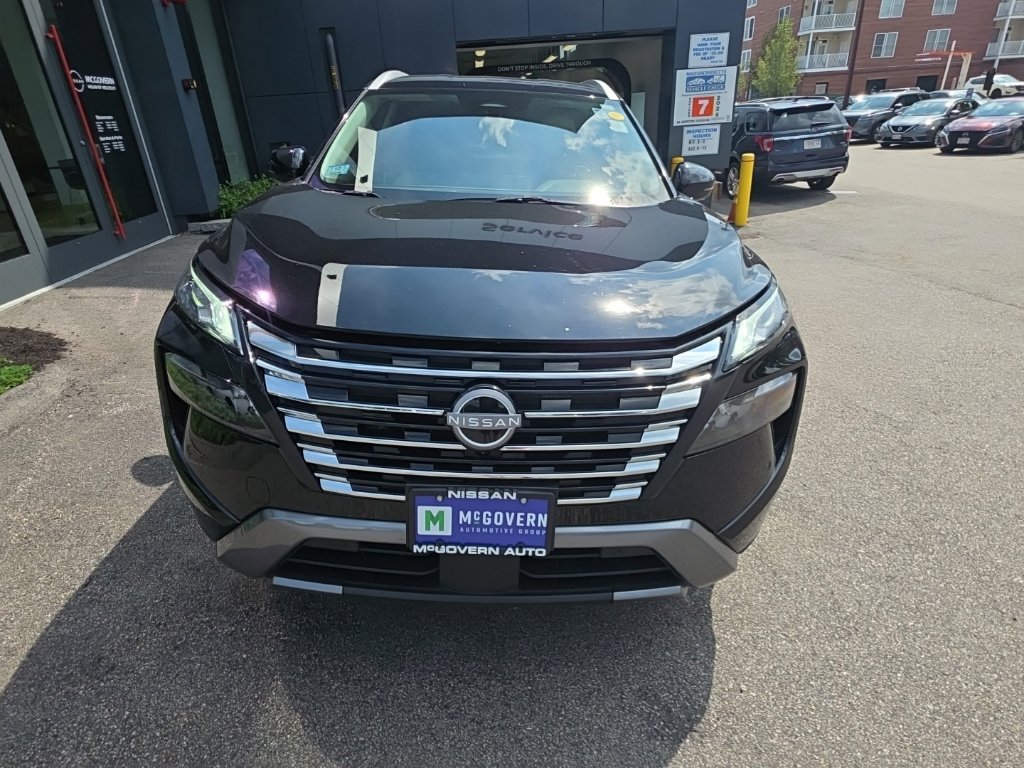 Certified 2025 Nissan Rogue SL AWD/4WD image 9