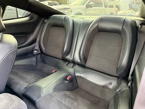 Used 2017 Ford Mustang Shelby GT350 image 13