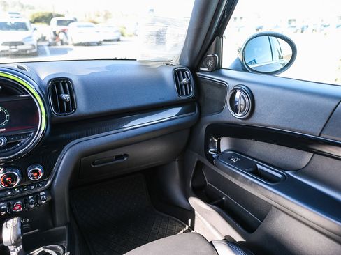 Used 2018 MINI Cooper Countryman S image 5