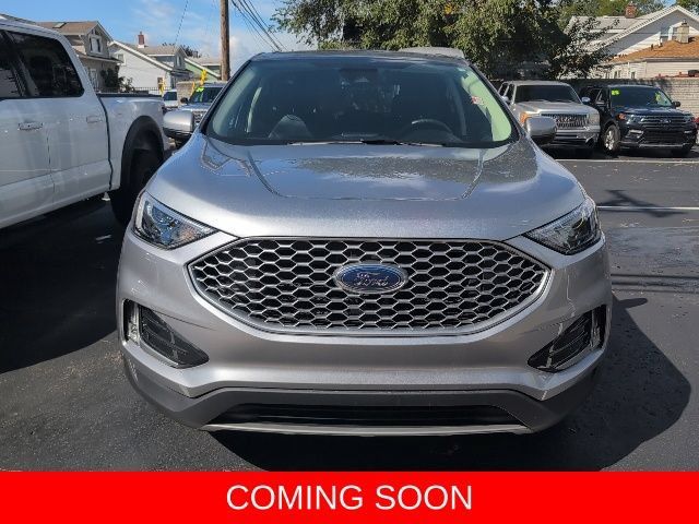 Used 2024 Ford Edge SEL w/ Convenience Package AWD/4WD image 2